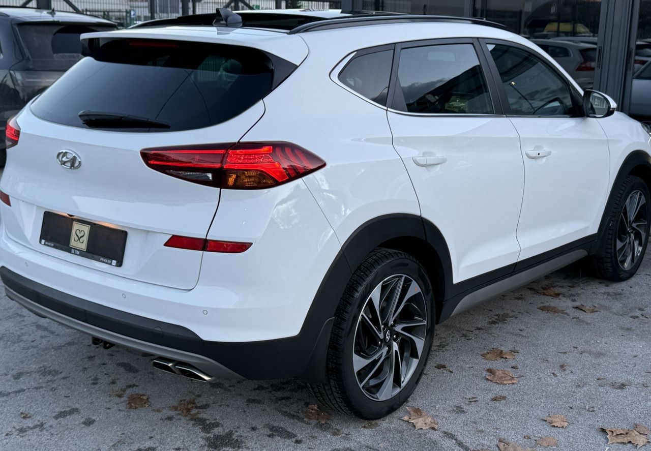 Zunanja slika - Hyundai Tucson - 1.6CRDI Premium Panorama-LED-Mkot-GrSed-NAV-Tem-DE - 7