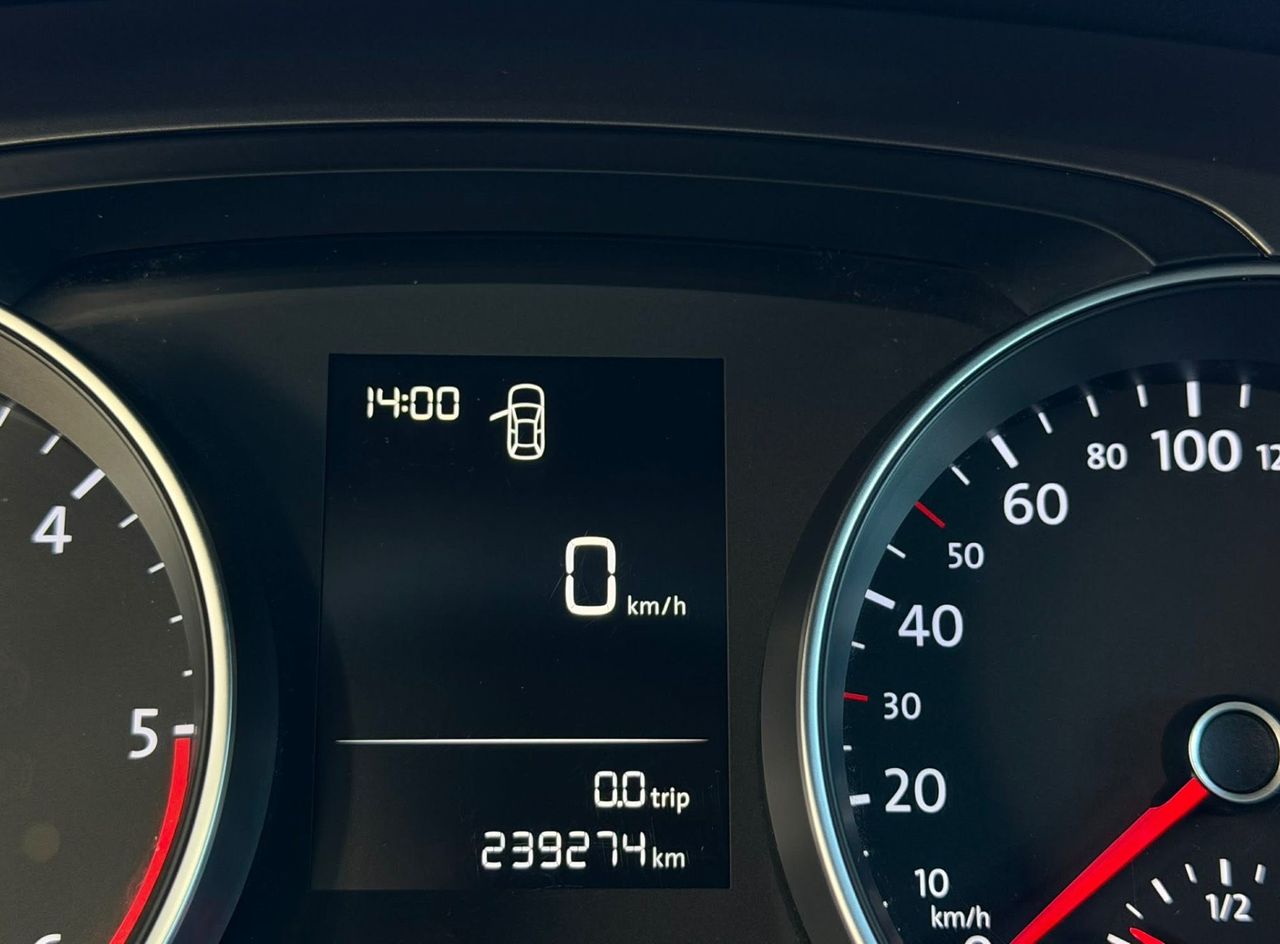 Zunanja slika - VW Golf - 1.6 TDI-LIZING ZA TUJCE-ODLIČEN-... - 11