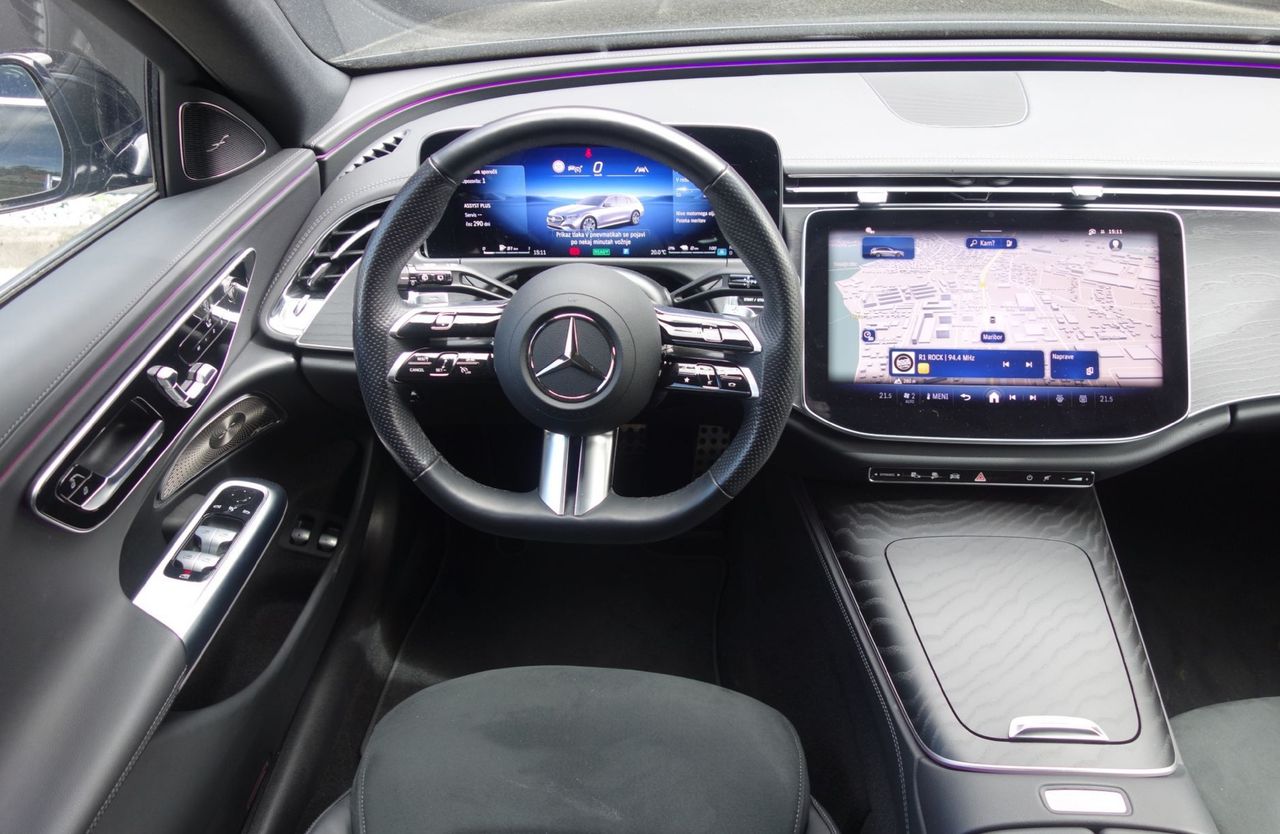 Zunanja slika - Mercedes-Benz E-Razred - E 300 e T AMG LINE- FIX OM - 4.99 - 10