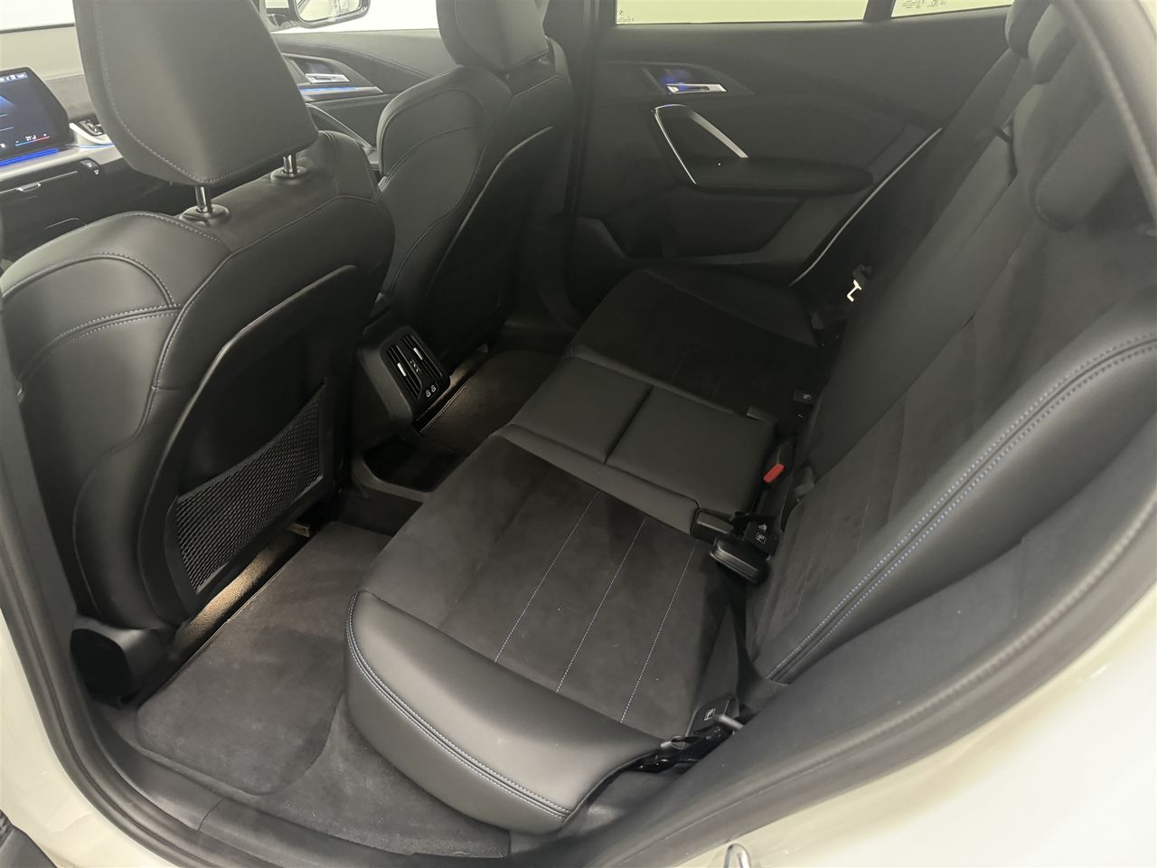 Zunanja slika - BMW iX - 2 eDrive20 - 7