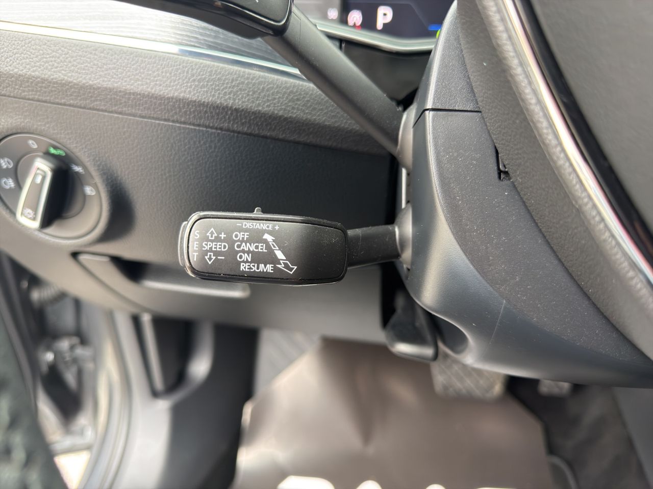 Zunanja slika - Škoda Superb - Combi 4x4 2,0 TDI DSG - 10