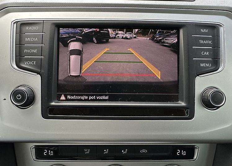 Zunanja slika - VW Passat - Variant 1.6 TDI DSG COMFORTLINE-NAVI-KAMERA-ACC-ALU... - 10