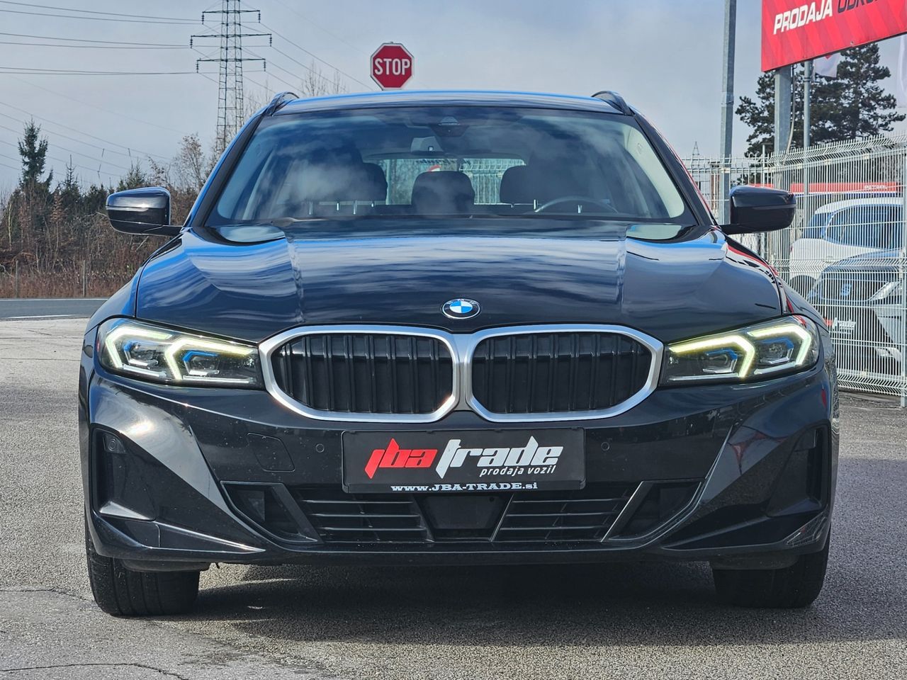 Zunanja slika - BMW Serija 3 - 318i Touring Avt.G21N - 3