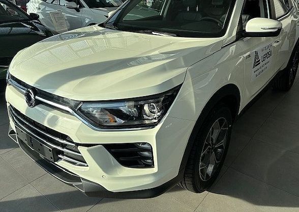 Zunanja slika - SsangYong Korando - 1.5 T-GDI Premium 4WD M T - 7