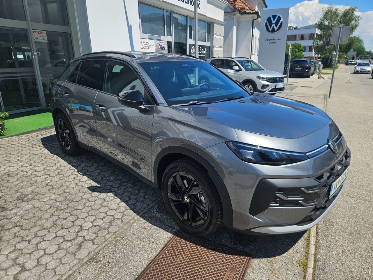 Zunanja slika - VW T-Roc - 1.5 eTSI Style DSG - 2