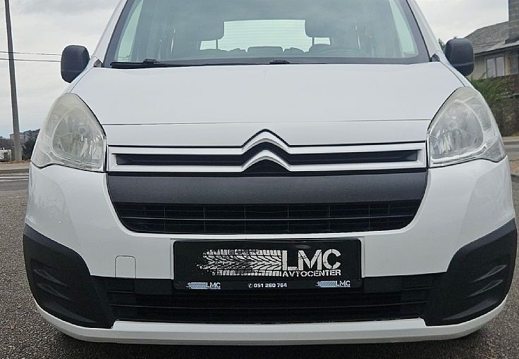 Zunanja slika - Citroën Berlingo - Feel 1.6 BlueHDi 99ks °1-LASTNIK° °NAVIGACIJA° - 3