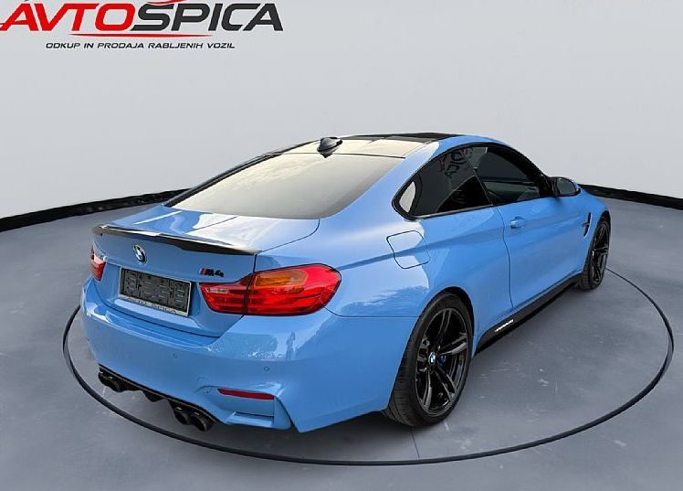 Zunanja slika - BMW M4 - Performance DKG -Akrapovic-Carbon-Slo- - 3