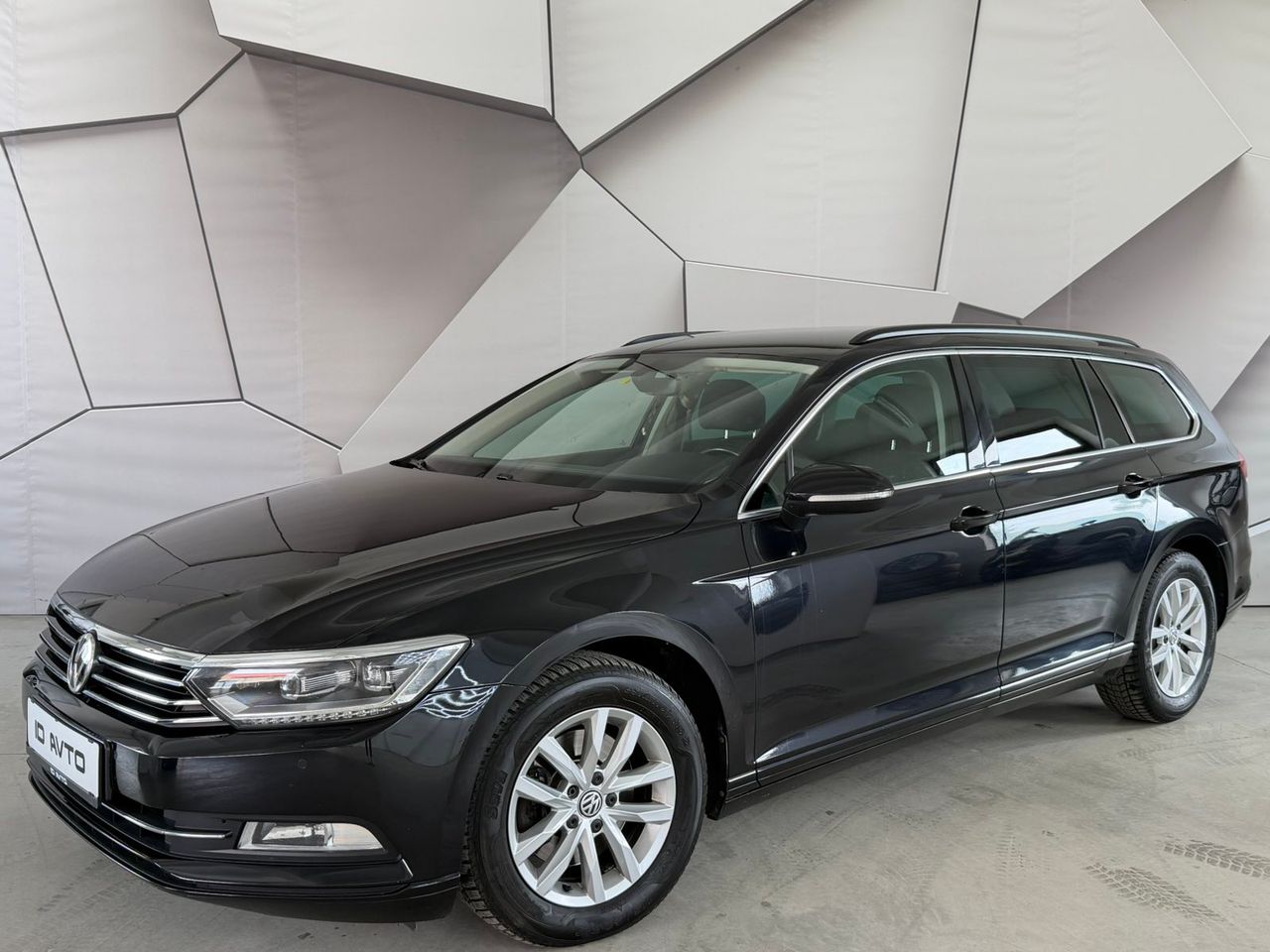 Zunanja slika - VW Passat - Variant 2,0 TDI BMT Connect DSG - 2