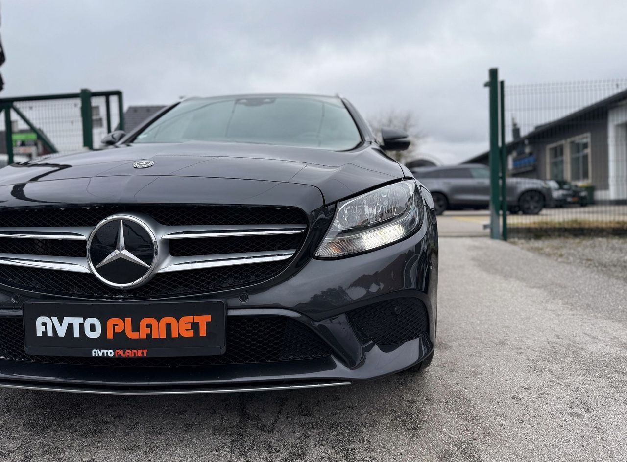 Zunanja slika - Mercedes-Benz C-Razred - C 300 EQ 4MATIC Le84.000km LED ACC WEBASTO ALU19 - 9
