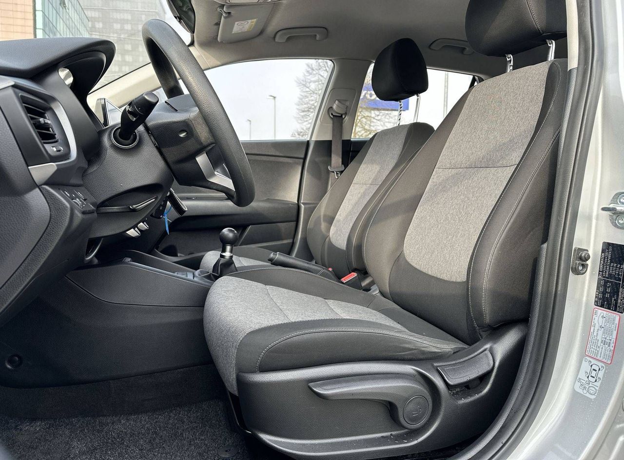 Zunanja slika - KIA Stonic - 1.2 DPI  LX Fun M T - 10