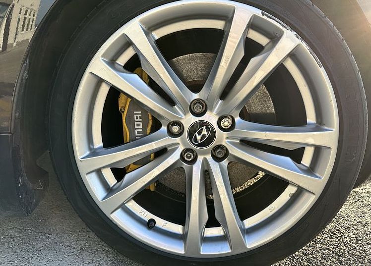 Zunanja slika - Hyundai Genesis - Coupe 3.8 V6 - 5