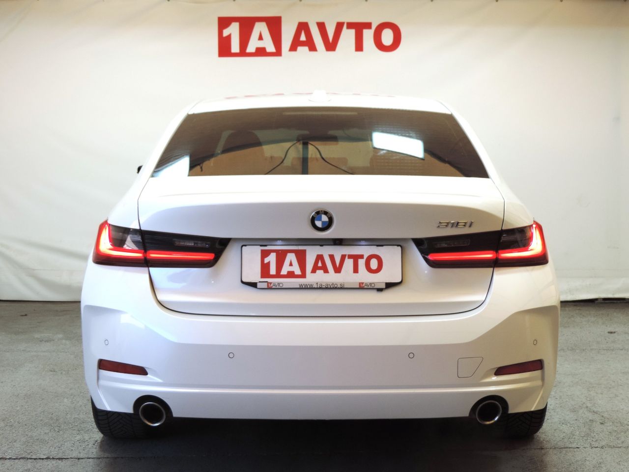 Zunanja slika - BMW Serija 3 - 2.0i Avt. NOVI MODEL-USNJE-KAMERA-LED-MRTVI KOT… - 16