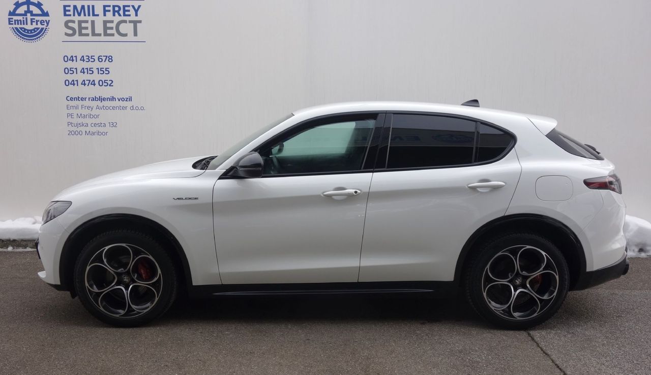 Zunanja slika - Alfa Romeo Stelvio - Veloce 2.0 Turbo 280 Q4 - 2