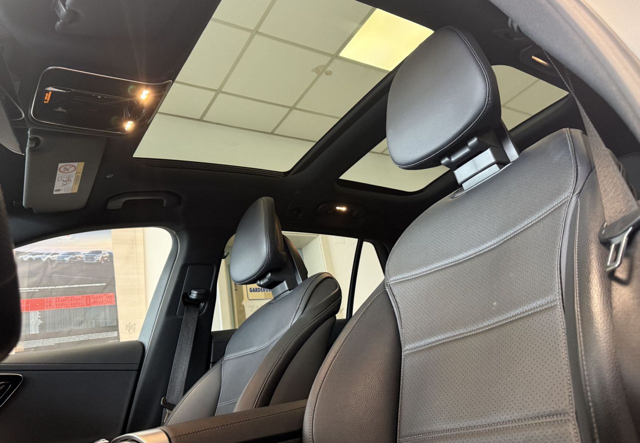 Zunanja slika - Mercedes-Benz C-Razred - C 300e T AMG Line Avt.-360KAM-VIRTUAL-AMBIENT+-MAT - 18