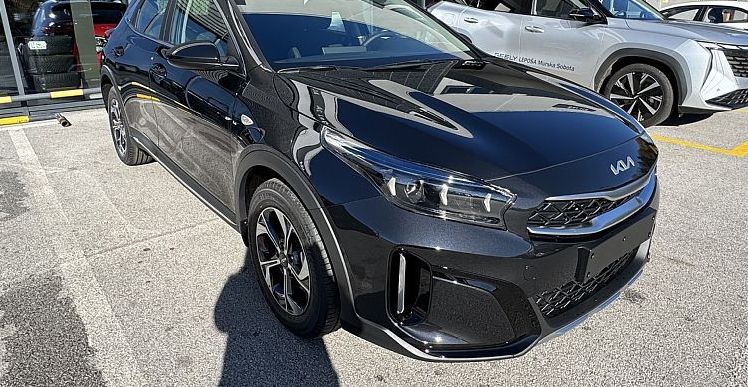 Zunanja slika - KIA XCeed - 1.6 T-GDi LX SMART 7DCT - 1