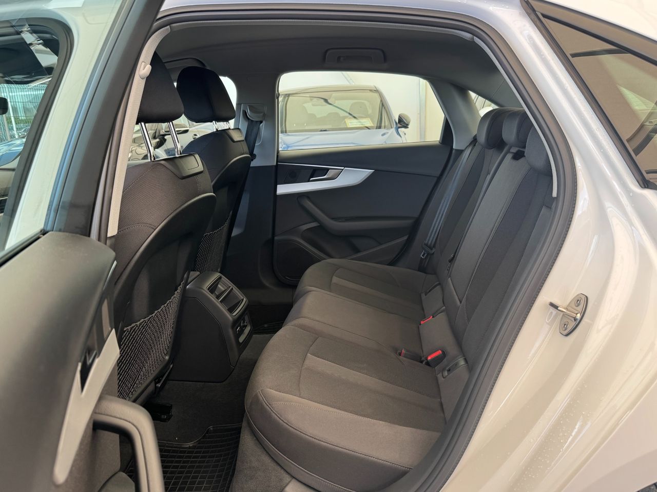 Zunanja slika - Audi A4 - 35 TFSI advanced - 7