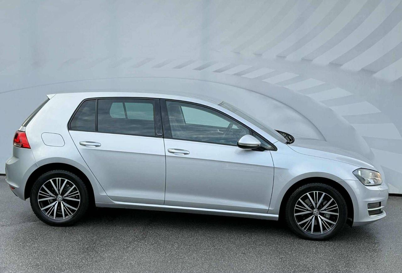 Zunanja slika - VW Golf - 1.6 TDI-ALLSTAR-LIZING ZA TUJCE-PDC-TEMPOMAT... - 4