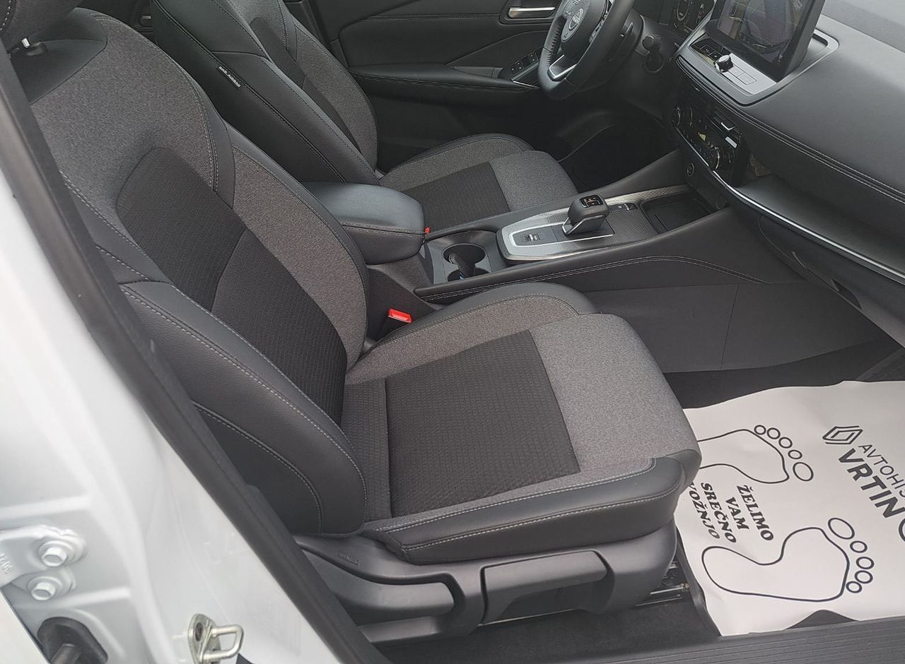Zunanja slika - Nissan Qashqai - 1.3 DIG-T 158 X-Tr. N-CONNECTA COLD CONFORT SUN - 6