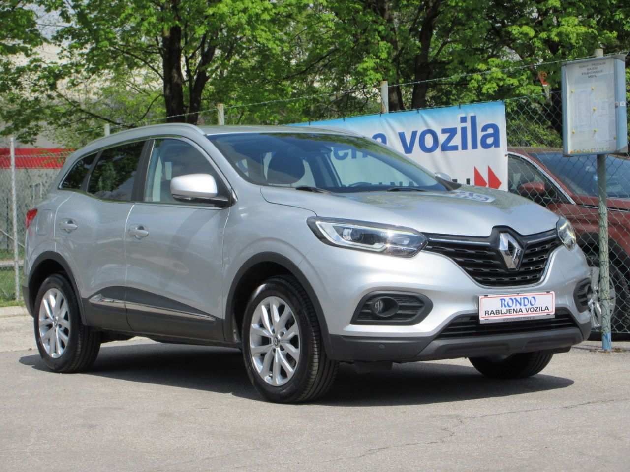 Zunanja slika - Renault Kadjar - Blue dCi Facelift MY20 - nakup BREZ POLOGA - 4
