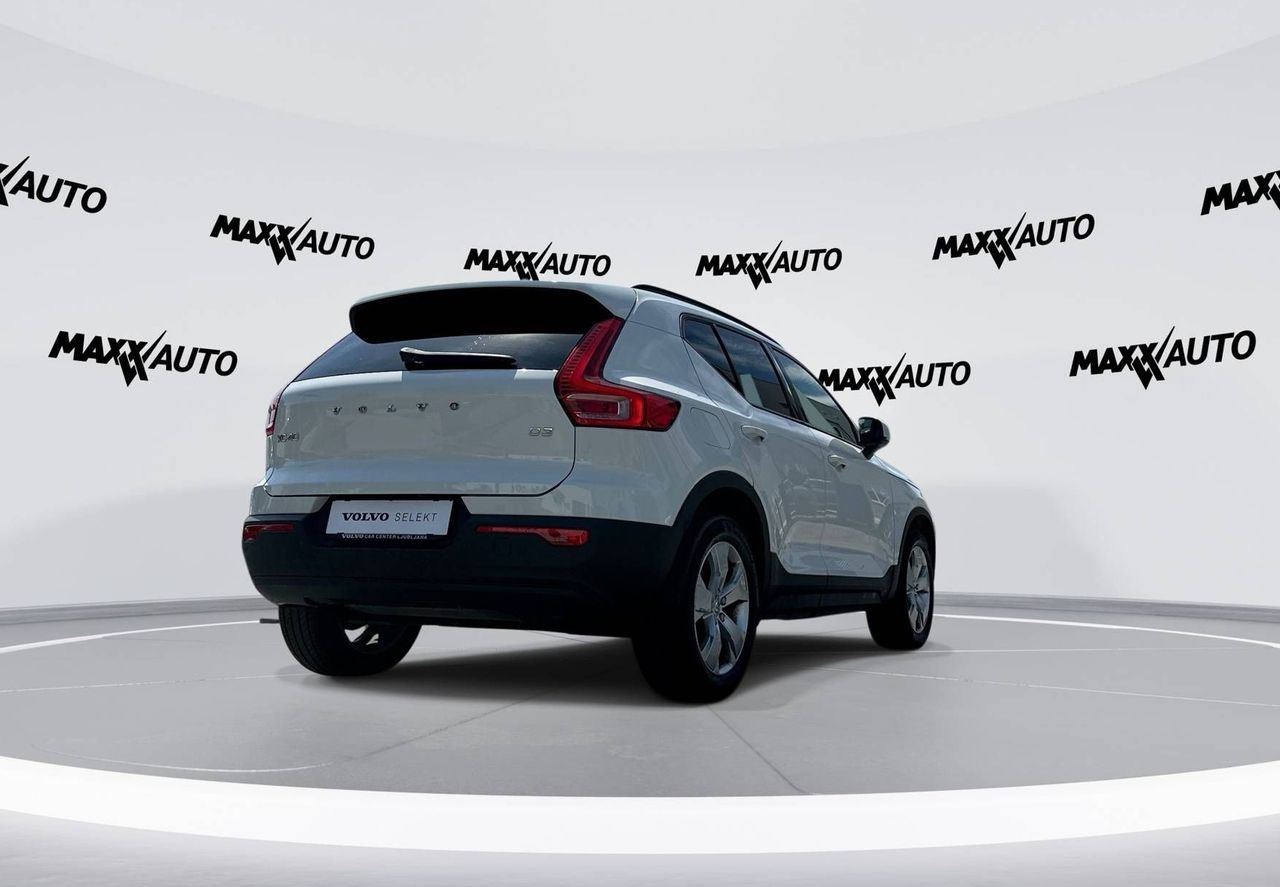 Zunanja slika - Volvo XC40 - D3 Momentum Avt. - 5