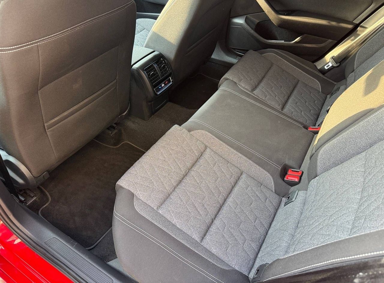 Zunanja slika - VW Passat - Variant 2.0 TDI AUT KEYLESS KAMERA RADAR VIRTUAL NAVI - 19