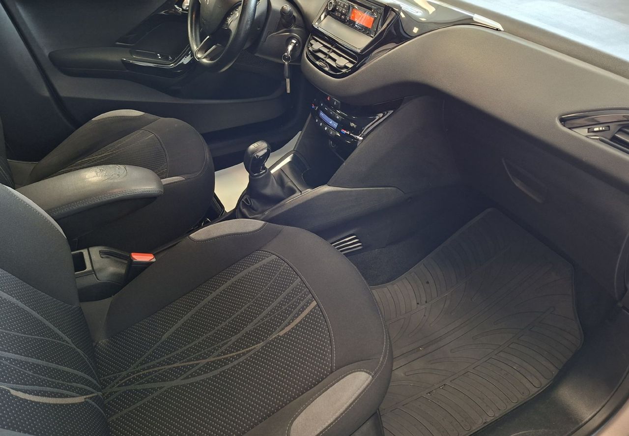 Zunanja slika - Peugeot 208 - ACTIVE 1.4-HITRI KREDIT-ODLIČEN- - 13