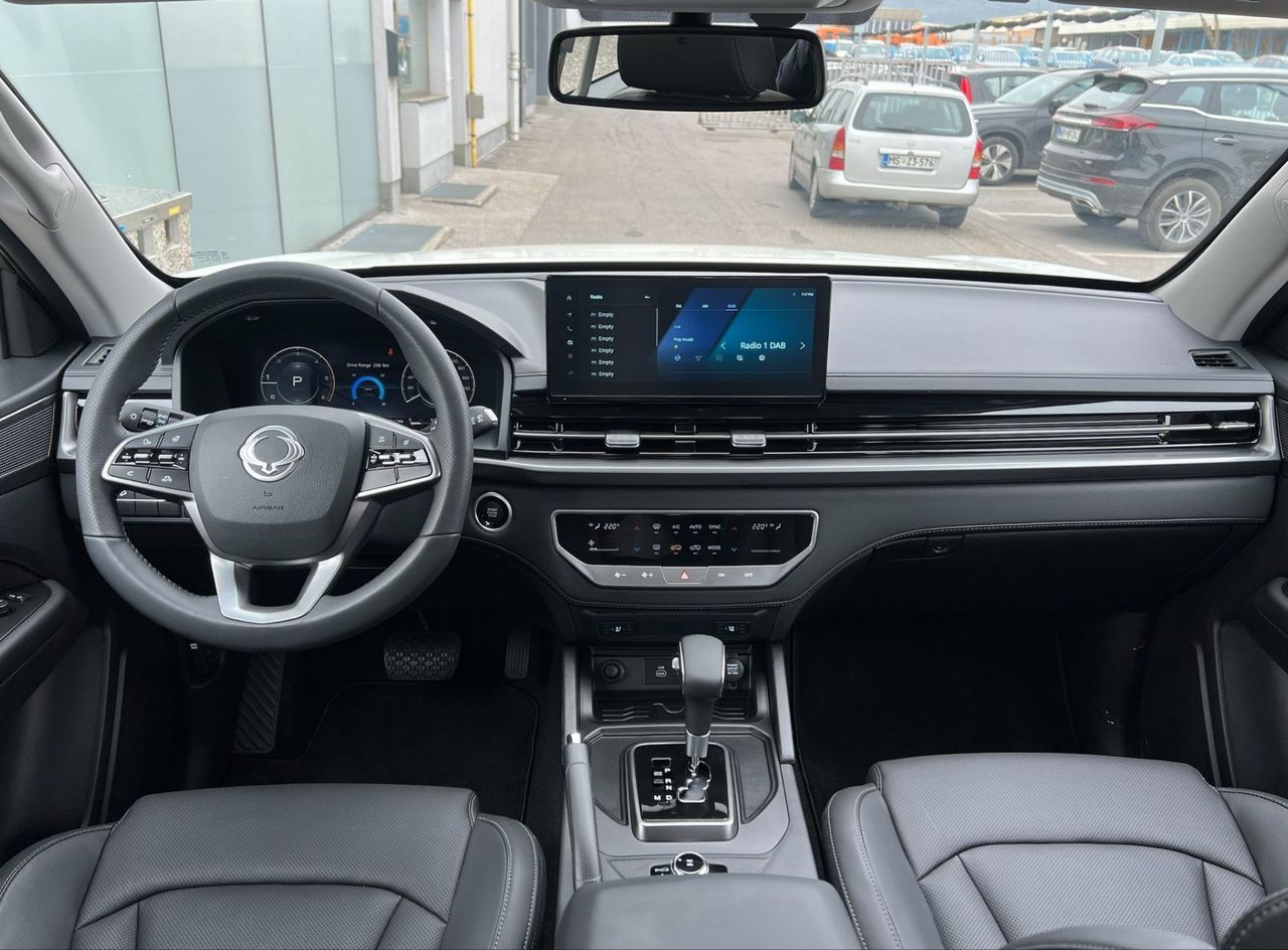 Zunanja slika - SsangYong Musso - Grand 2.2 XDi 4WD Ultimate AT-PDC-KAMERA-NAVI - 6