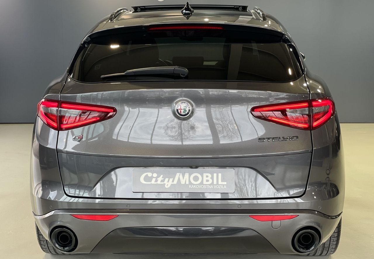 Zunanja slika - Alfa Romeo Stelvio - VELOCE-PANORAMA-KEYLESS-NAVI-USNJE-MEMORY-LED-ACC - 7