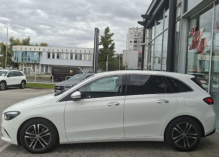 Zunanja slika - Mercedes-Benz B-Razred - 180 DCT ...TOP CENA... - 4
