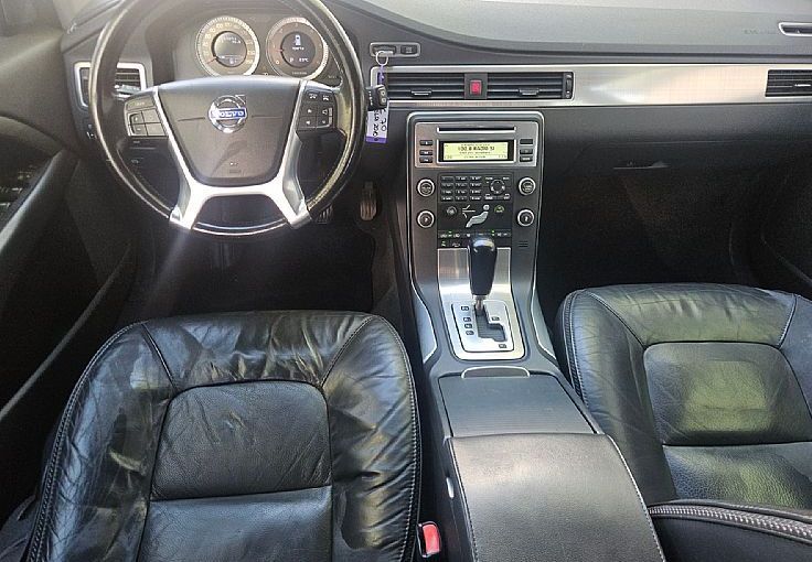 Zunanja slika - Volvo XC70 - D5 AWD 205ks °AUTOMATIC° °19-COL° USNJE - 10