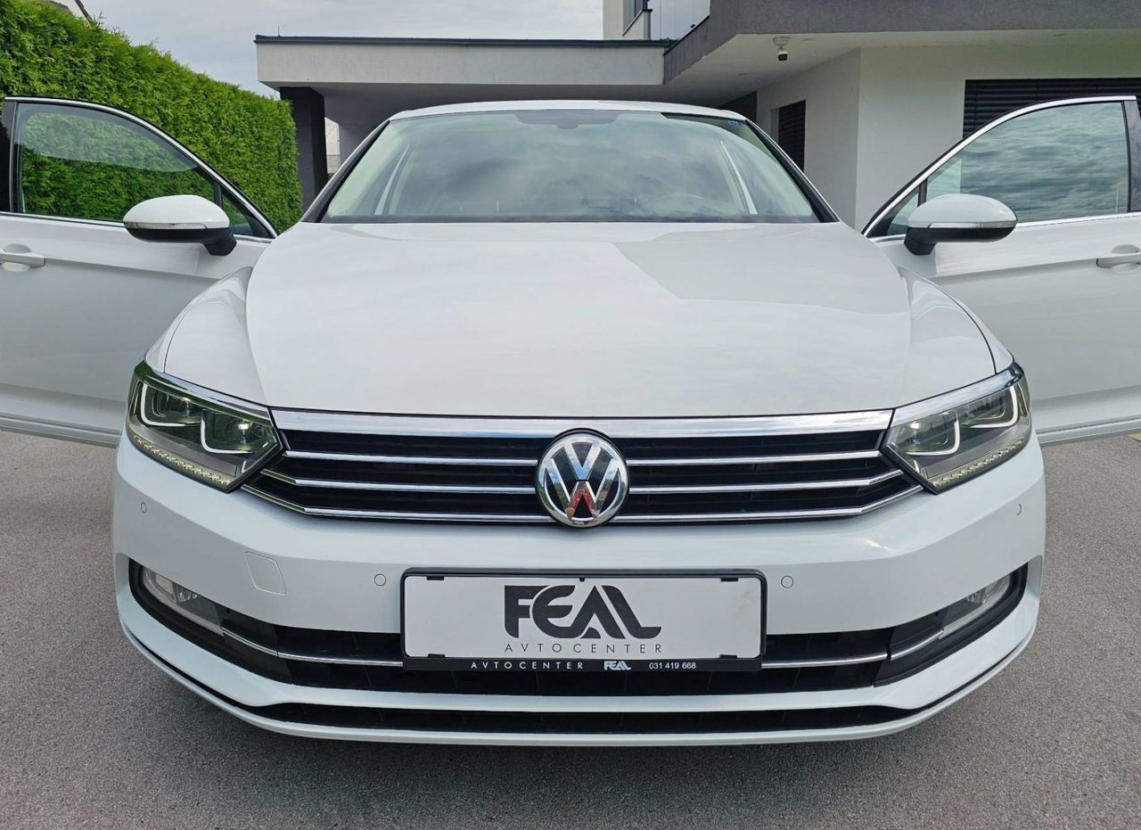 Zunanja slika - VW Passat - 2.0 TDI-SPORT LINE- FULL LED-LIMUZINA-1 LASTNIK-.. - 7