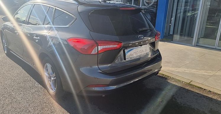Zunanja slika - Ford Focus - 1.0 EcoBoost mHEV 92 kW Connected - 7
