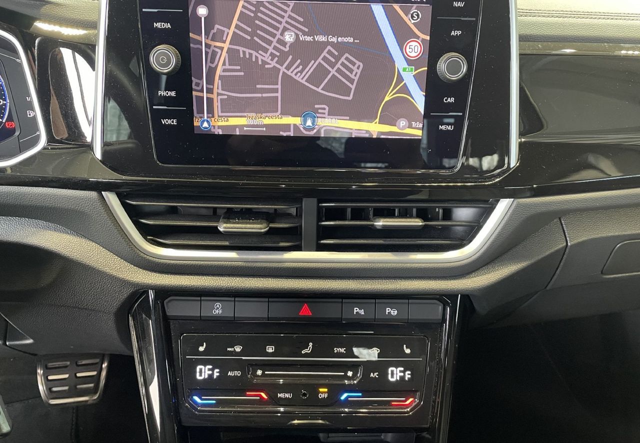 Zunanja slika - VW T-Roc - R LINE-RADAR-NAVIGACIJA-KAMERA-ALCANTARA-VIRTUAL - 18