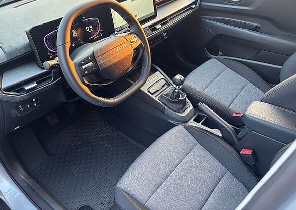 Zunanja slika - KIA Stonic - 1.0 T-GDi 73.6 kW  100 KM  LX Life M T - 9