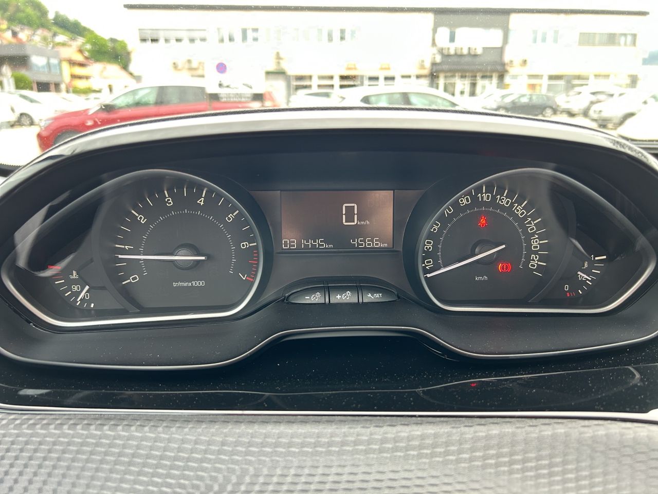 Zunanja slika - Peugeot 2008 - 1,2 PureTech 82 Style - 13
