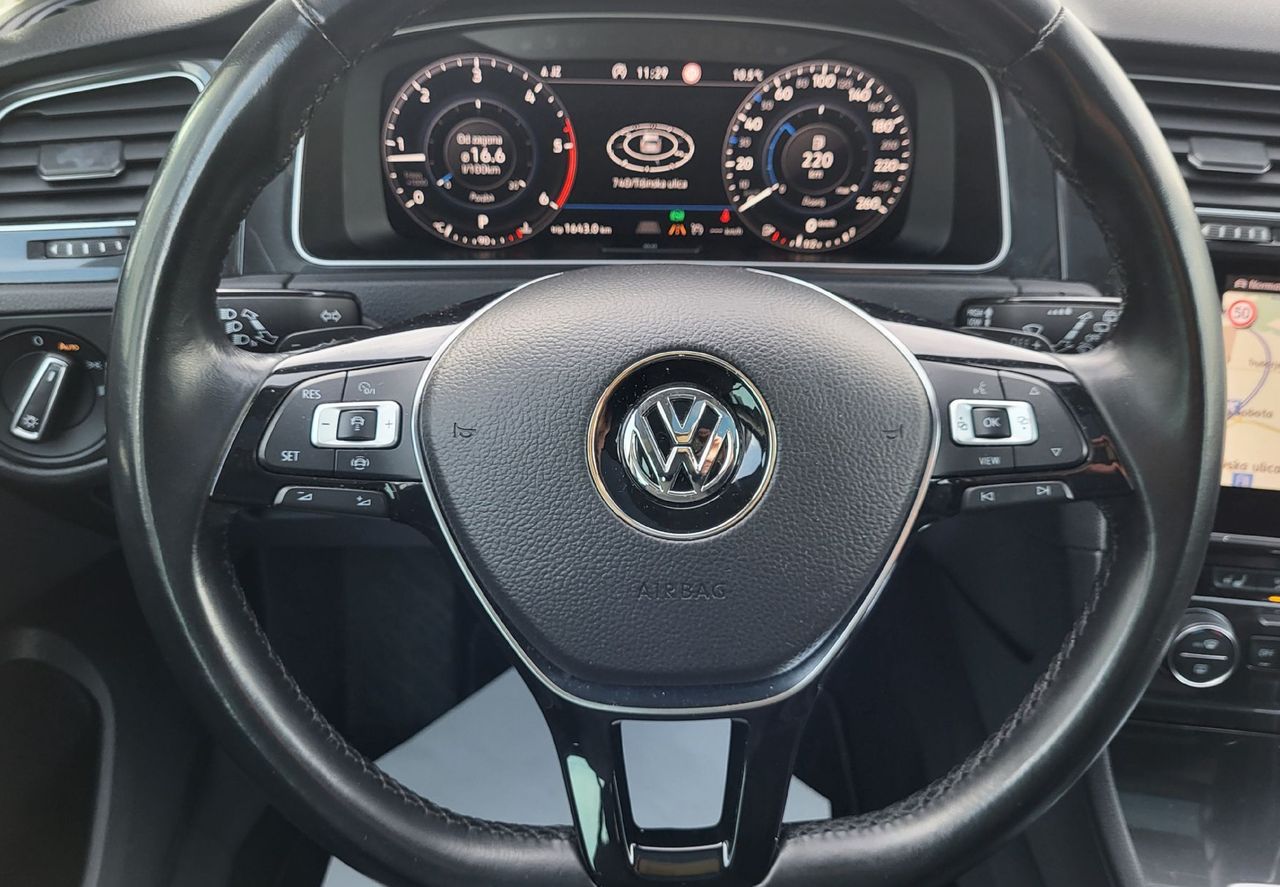 Zunanja slika - VW Golf - Variant 1.6 TDI R-Line avt. - 7