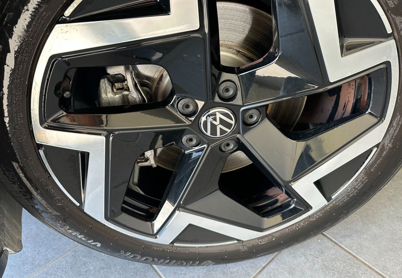 Zunanja slika - VW Tiguan - 2.0 TDI DSG R-Line 110kW.KAMERA.ACC.USNJE.LED - 10