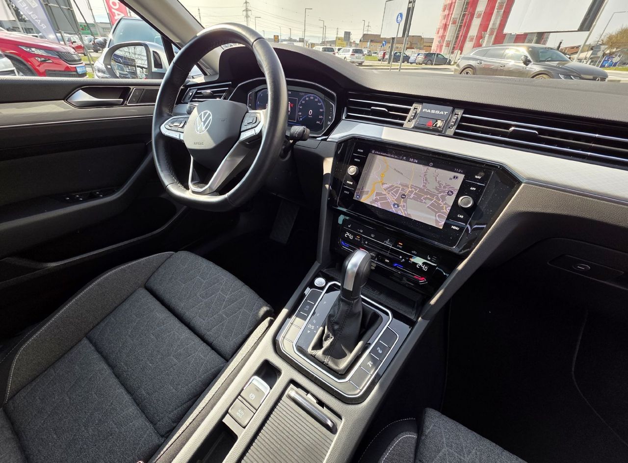 Zunanja slika - VW Passat - Variant 2.0 TDI BMT.DSG.MATRIX.PANORAMA.VIRTUAL.360. - 9
