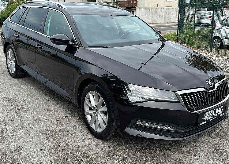 Zunanja slika - Škoda Superb - 2.0 TDI 150ks °FULL LED° °NAVIGACIJA° °KAMERA° - 4
