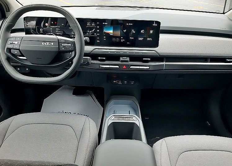 Zunanja slika - KIA EV3 - STAR 58.3 kWh baterija.doseg do 436km - 9