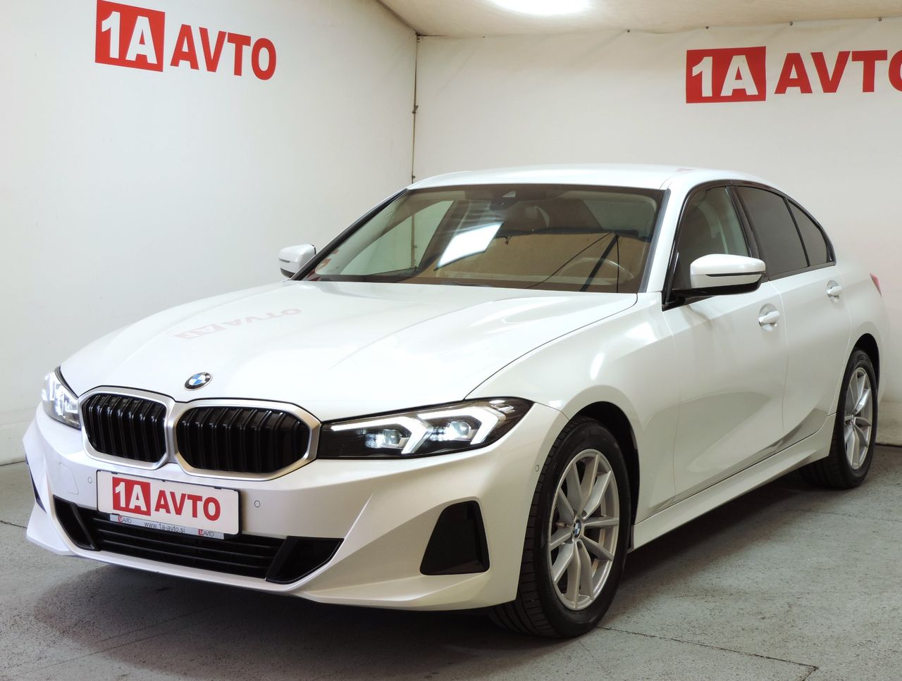 Zunanja slika - BMW Serija 3 - 316d Avt. KAMERA-LED-USNJE-NOVI MODEL.. - 1