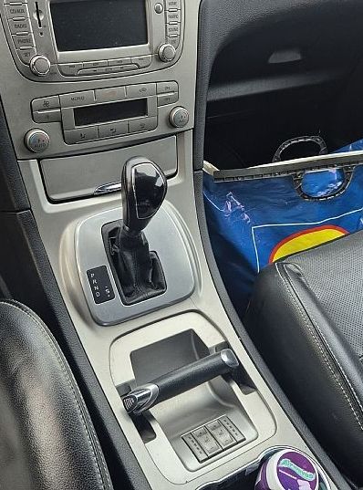 Zunanja slika - Ford S-MAX - TITANIUM 2.0TDCi + AUTOMATIC - 9