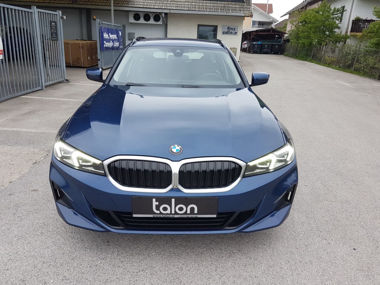 Zunanja slika - BMW Serija 1 - serija 3 Touring 318d Touring Avt. - Facelift, Widescreen, Sport. - 2