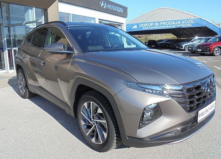 Zunanja slika - Hyundai Tucson - 1.6 T-GDI 150 PREMIUM 2WD°WINTER°1.LASTNIK°SLO°TOP - 3
