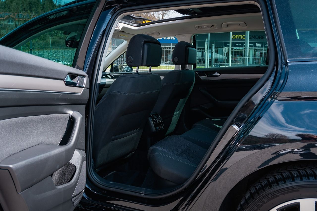 Zunanja slika - VW Passat - Variant 2,0 TDI BMT Connect DSG - 9