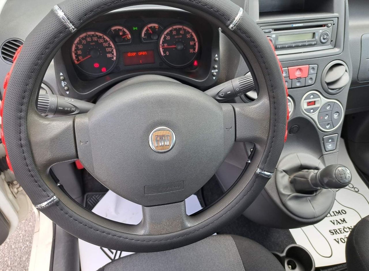 Zunanja slika - Fiat Panda - 1.2 8v Active - 12