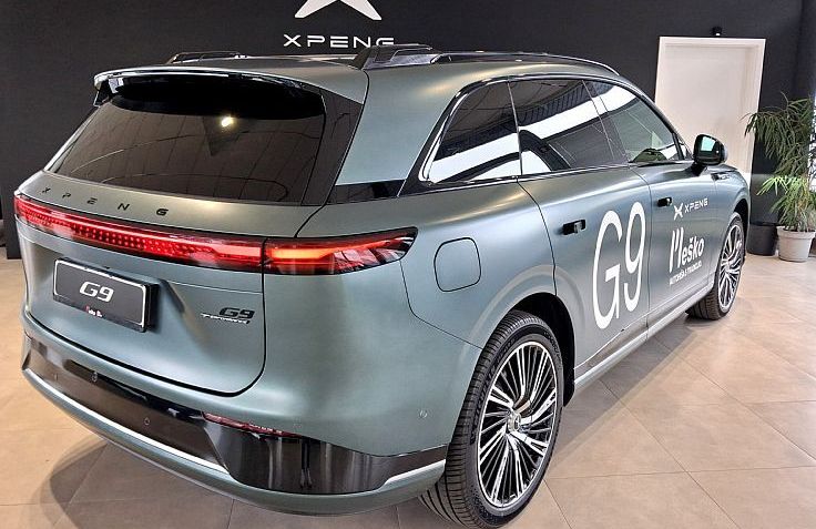 Zunanja slika - Xpeng G9 - PERFORMANCE AWD KAITOKE MAT GREEN - 7