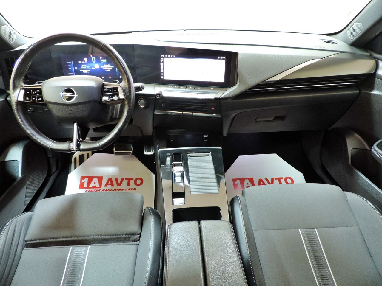 Zunanja slika - Opel Astra - 1.6 PHEV 180  GS Auto ST PRIKLJUČNI HYBRID - 25