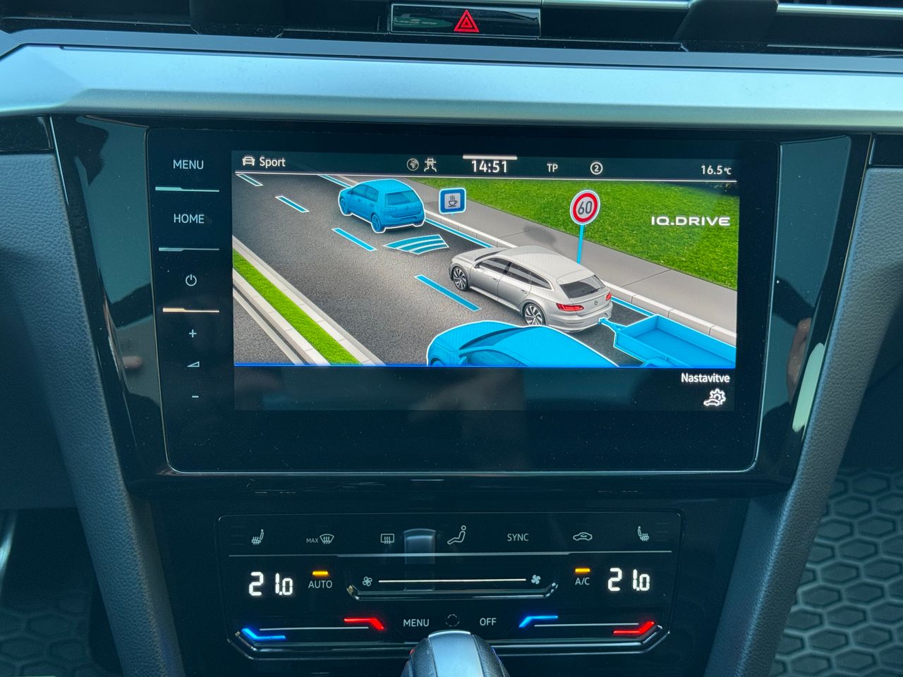 Notranja slika - VW Arteon - VW - 16