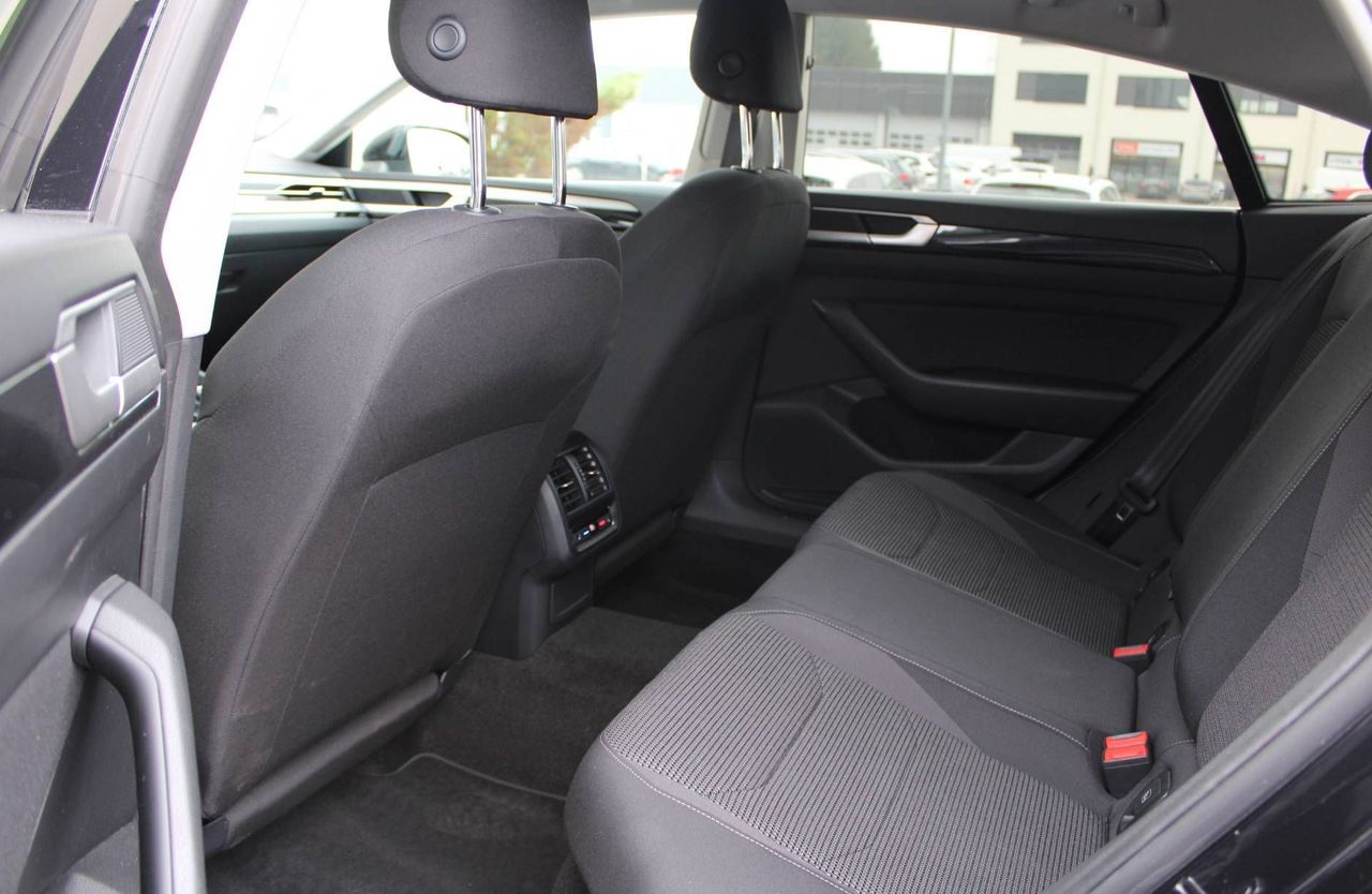 Zunanja slika - VW Arteon - 2.0 TDI avt.110kW LED NAVI GRETJE SED PDC - 8